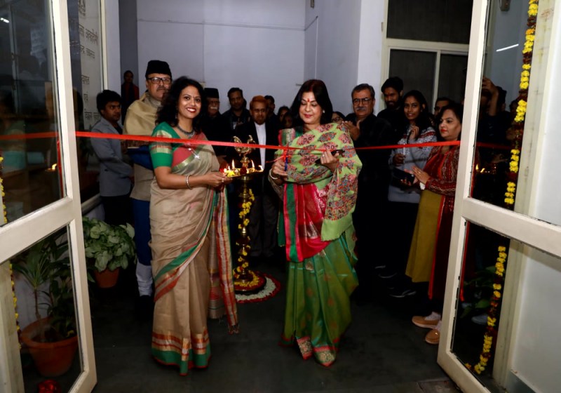 फोटोग्राफी में पीएचडी डाॅ. तुलिका की एग्जीबिशन का हुआ उद्घाटन