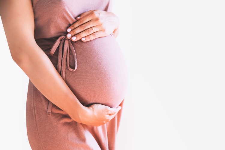 पॉजिटिव-निगेटिव के बीच फंसी गर्भवती अंत में निकली निगेटिव