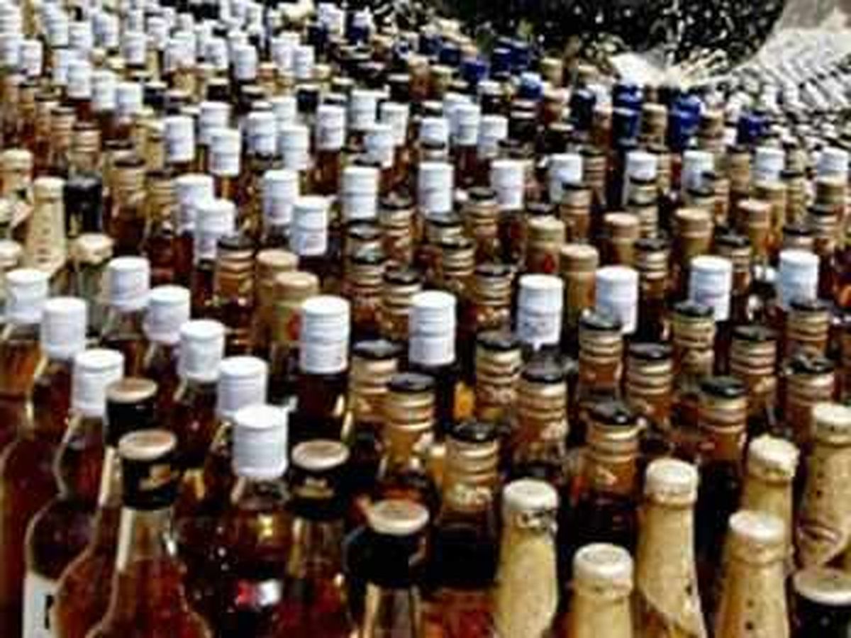 Liquor business ; दक्षिण गुजरात में शराब का धंधा जोरों पर