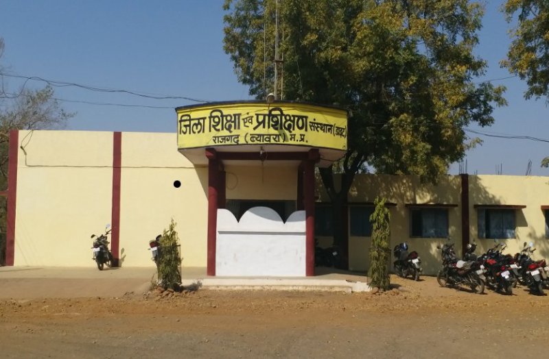 Counseling of public teacher and BAC again in balance