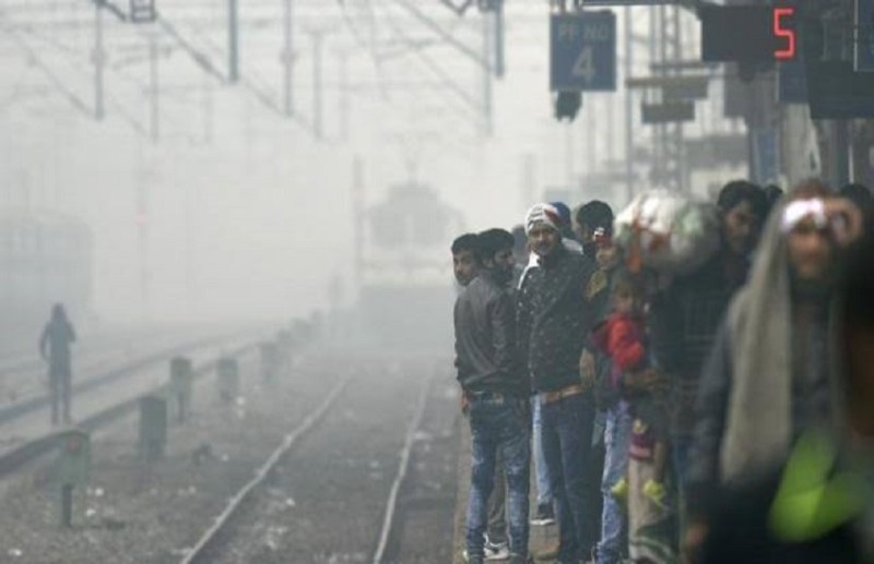 Railways canceled more than dozen trains due to fog