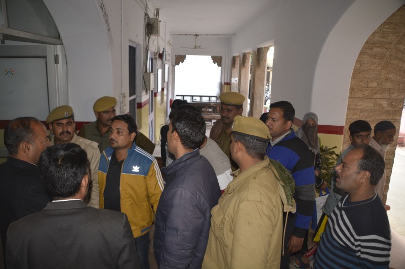 सलमान खान के अजमेर मेंं कइयों से जुड़े हैं तार