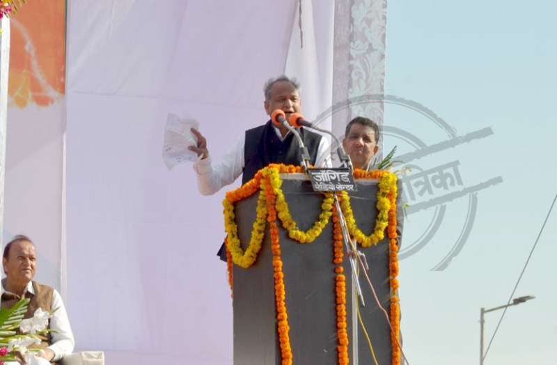 इस साल का सबसे बड़ा झूठ मोदी-शाह ने बोला- CM गहलोत