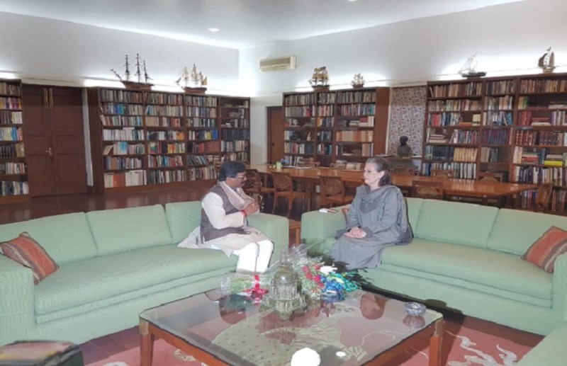 Sonia gandhi and CM designate Hemant Soren