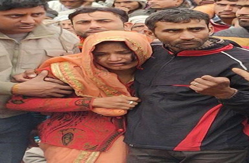 वीरांगना खुद सास को खिला रही खाना...बोली हर कोई नहीं पाता ऐसा नाम