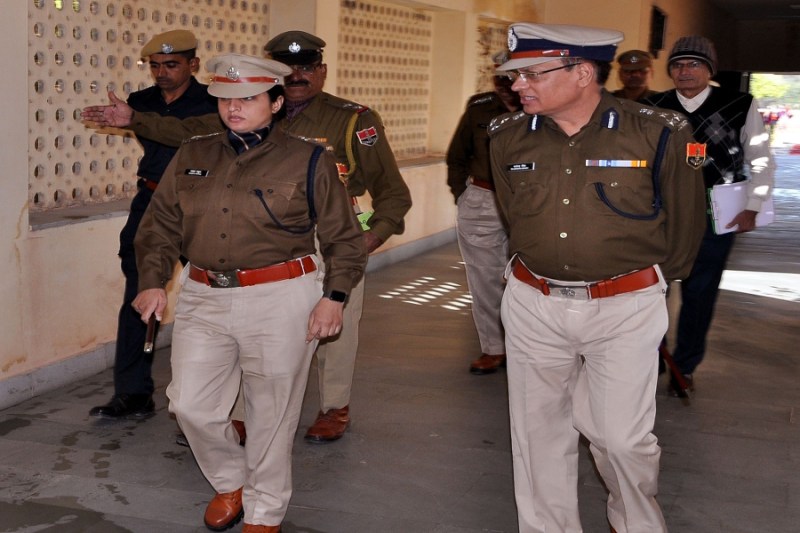 DIG investigated police line in jodhpur and gave instructions