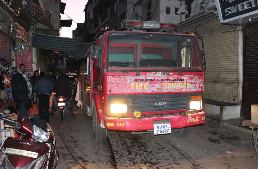 अजमेर में यहां ' बारूद' के ढेर से कम नहीं...