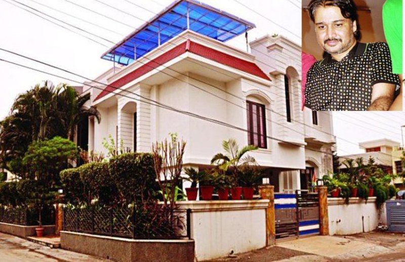 चंपू ने रचा था सैटेलाइट हिल्स में ऐसा चक्रव्यूह, सैकड़ों लोगों के बेच दिए थे प्लॉट