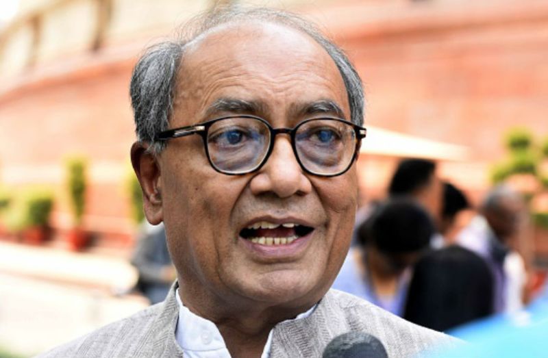 कांग्रेस स्थापना दिवस: दिग्विजय ने इस नेता को बताया पार्टी का राष्ट्रीय अध्यक्ष, ट्रोल होने पर ट्वीट हटाया