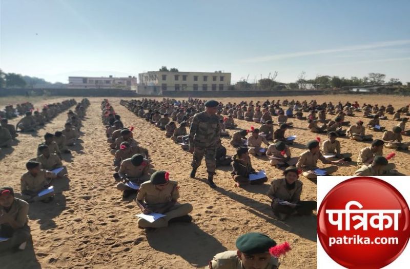 सिरोही के स्कूल में पांच जिलों के कैडेट्स को राष्ट्र सेवा का दे रहे प्रशिक्षण