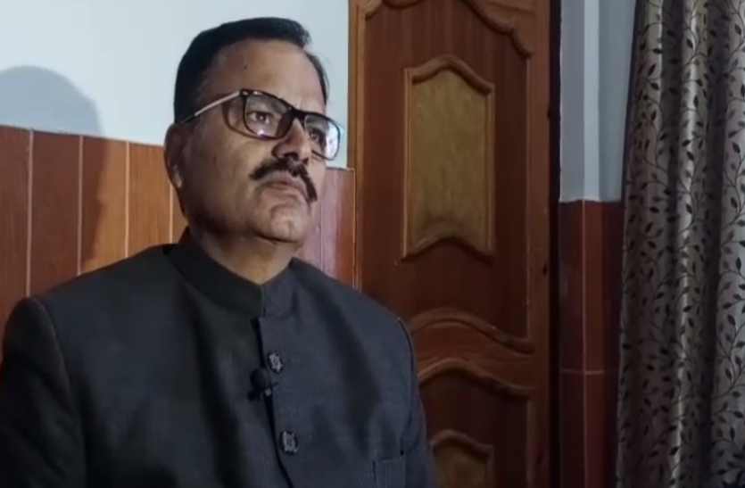 Video: छुट्टी कैंसिल होने से नाराज NC नेता ने PM को बताया हिटलर, शाह के लिए भी कही बड़ी बात