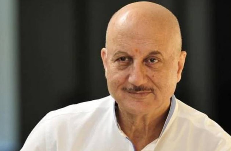 अनुपम ने कुछ खास लोगों पर साधा निशाना, लिखा- मेरे देश के कुछ 'खास' ज्ञानियों पर ये...