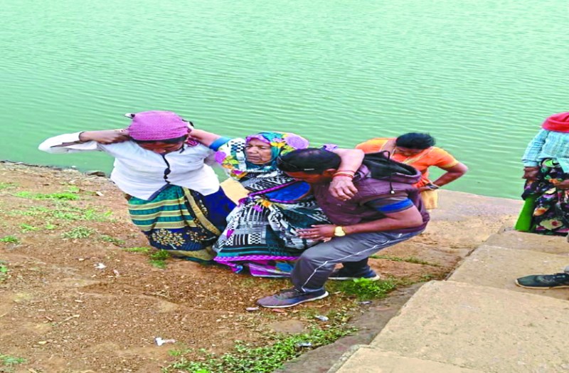 तालाब में डूबकर थम गई थी वृद्धा की सांसे, बहू ने किया ऐसा काम फिर से जिंदा हो गई सास