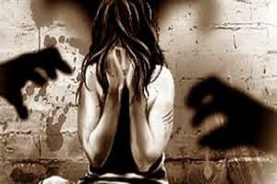 Maha News: स्कूल की रिसेप्सनिस्ट से बलात्कार कर चेयरमैन फरार