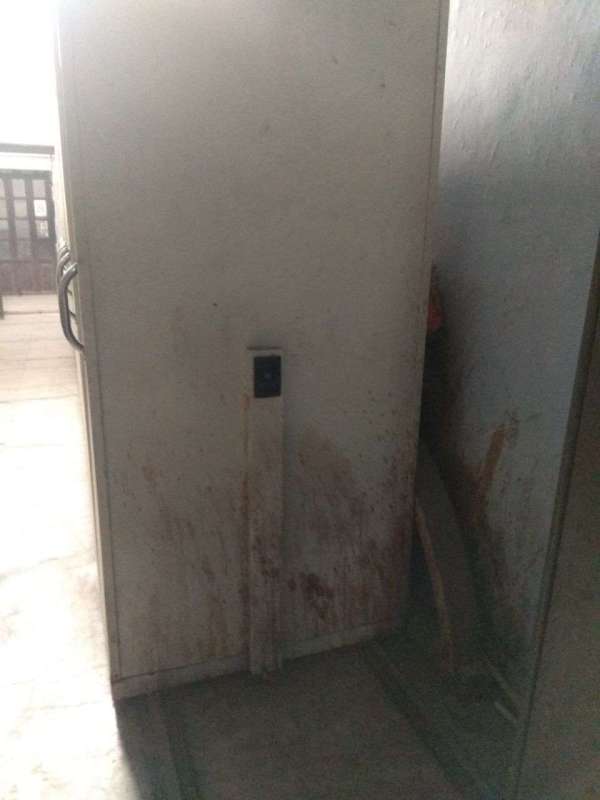 Don't spit here for god's sake, the cupboard has started melting ...