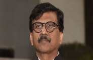 शिवसेना ने वीर सावरकर को बताया महान