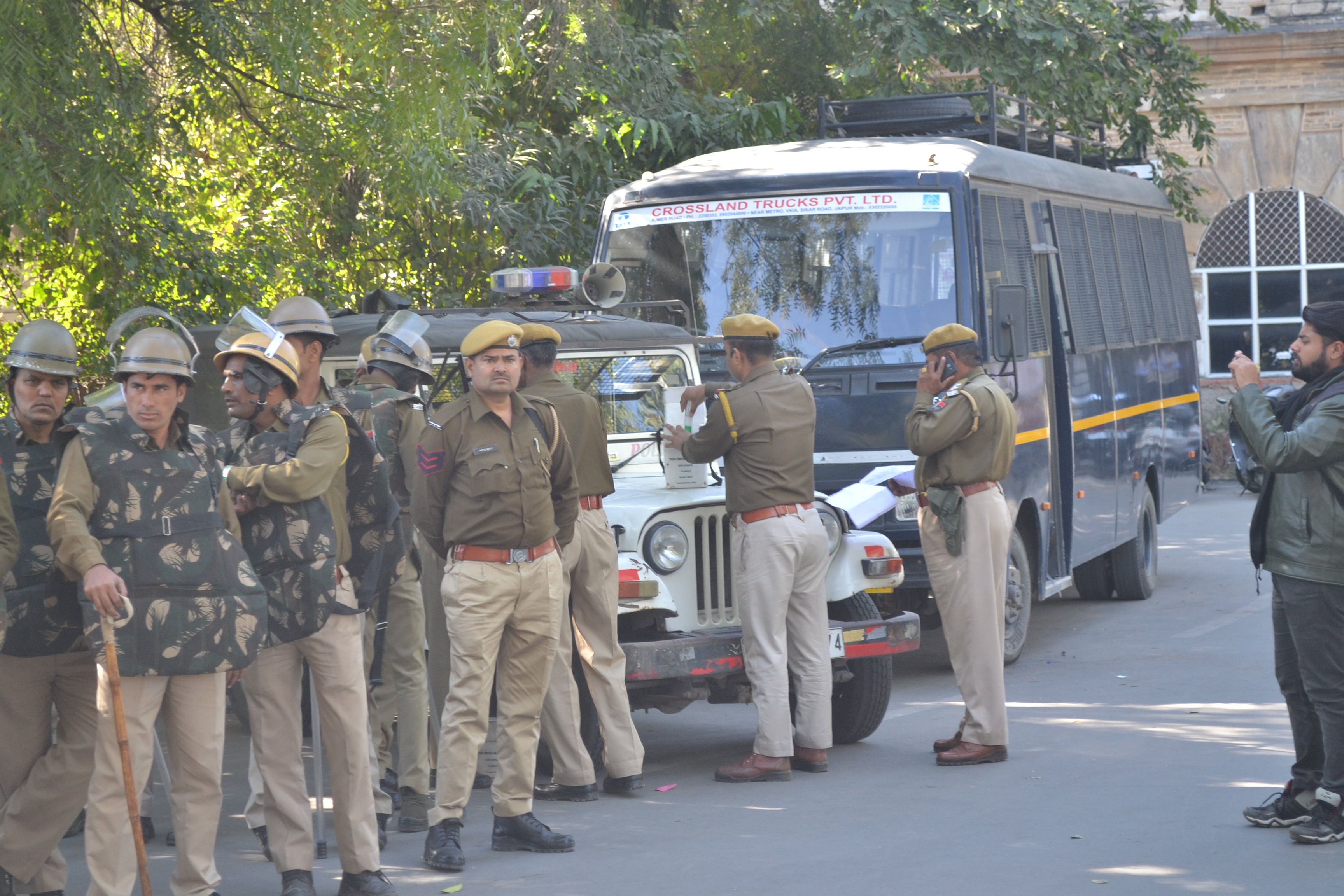 Police: सीएम के कहने पर पुलिस हुई एक्टिव, अब रहेगी इन पर नजर…