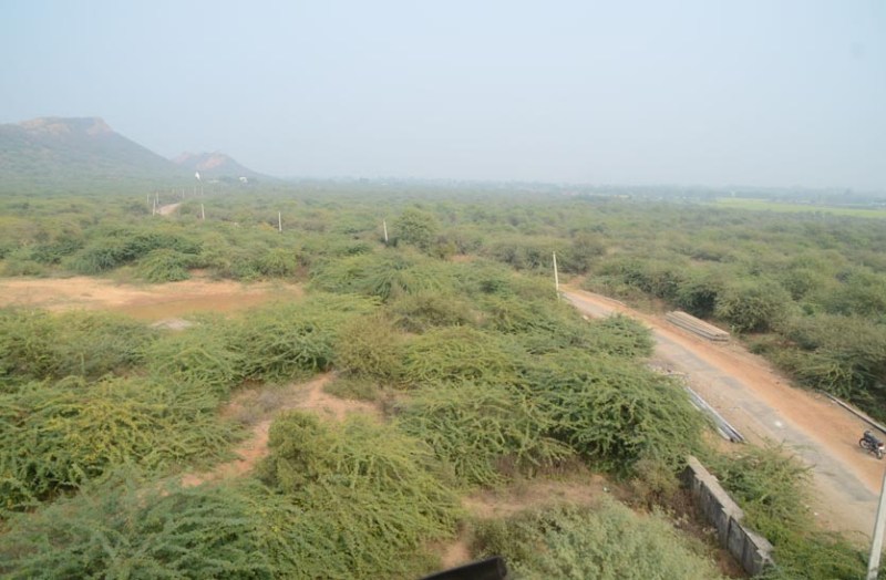 Mini secretariat construction