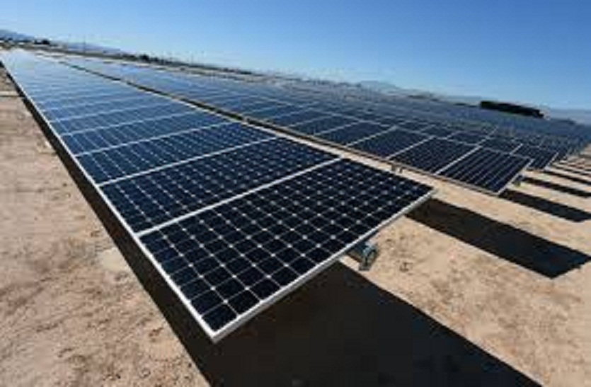 बंजर व अनुपयोगी भूमि किसान सौर ऊर्जा संयंत्रों के लिए लीज पर देने को आ रहे आगे