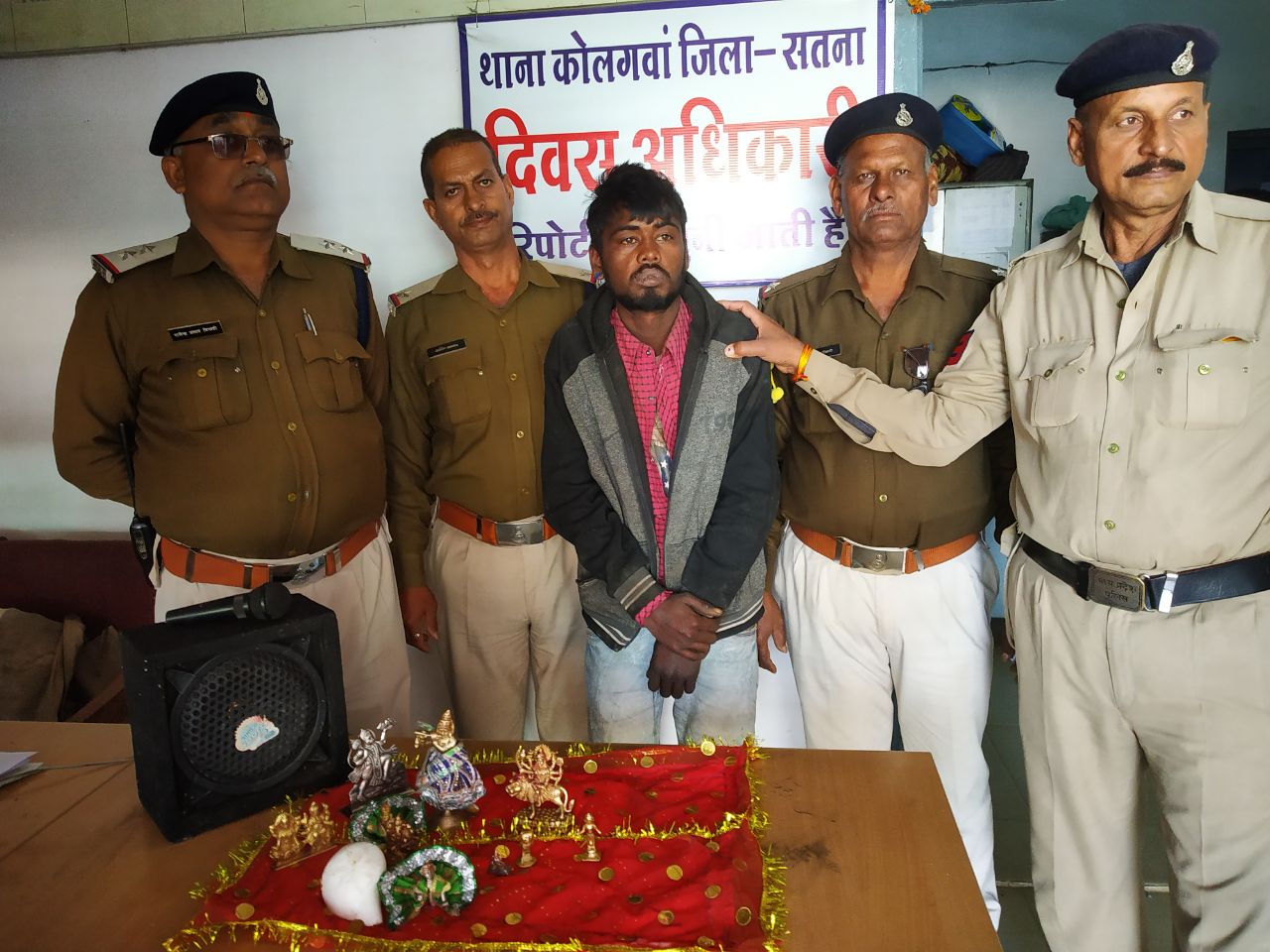 Arrested for stealing donation box with idols from temple