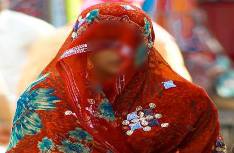 Father-in-law's eye again on new daughter-in-law