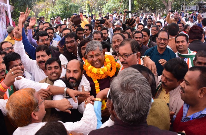 राजकिशोर प्रसाद ने प्रदेश के मुख्यमंत्री भूपेश बघेल व जनता को दिया जीत का श्रेय, श्यामसुंदर सोनी बने सभापति