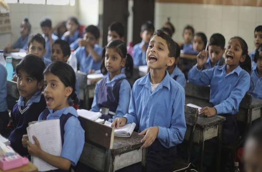 अब प्रदेश के 167 ब्लॉक मुख्यालयों पर खुलेंगे सरकारी अंग्रेजी माध्यम स्कूल