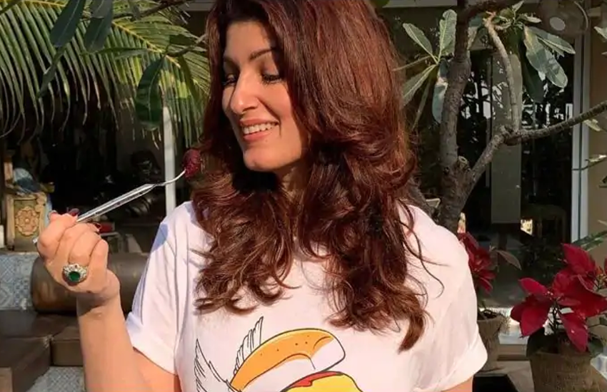 twinkle khanna