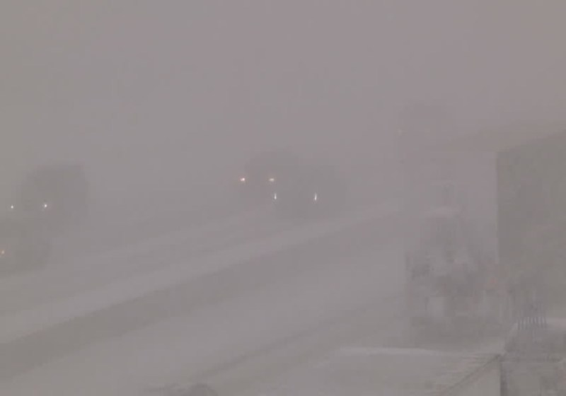 राजधानी में छाया घना कोहरा, जीरो विजिबिलिटी के साथ हुई शुरुआत, डीएम ने दिए छुट्टी के आदेश