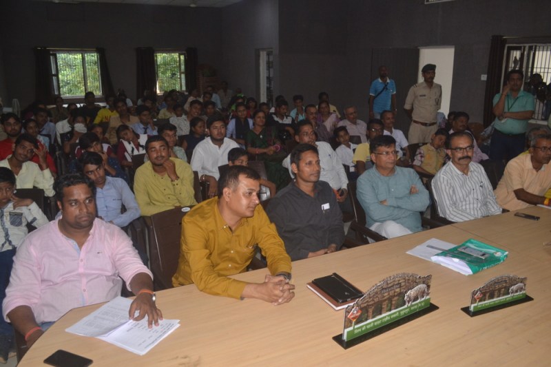 Satna DFO Rajiv Mishra fined Rs 10,000 for violating RTI Act