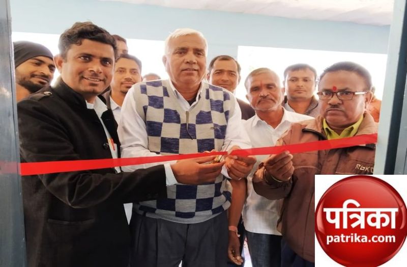 अब रतनगढ़ के विद्यार्थी स्मार्ट एलईडी, इंटरनेट, यूट्यूब से करेंगे पढ़ाई, स्मार्ट क्लास का किया उद्घाटन