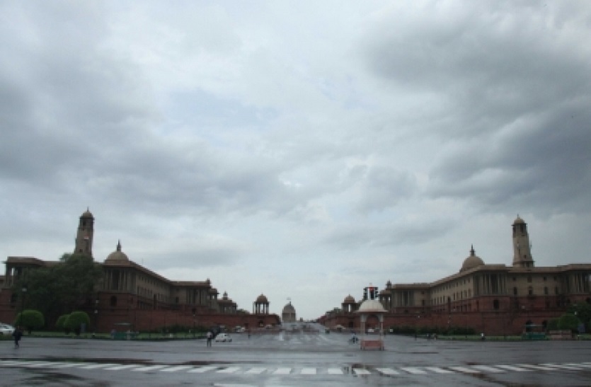 दिल्ली में बादल, बारिश गायब,  अगले 24 घंटों में कश्मीर, हिमाचल में स्नोफॉल