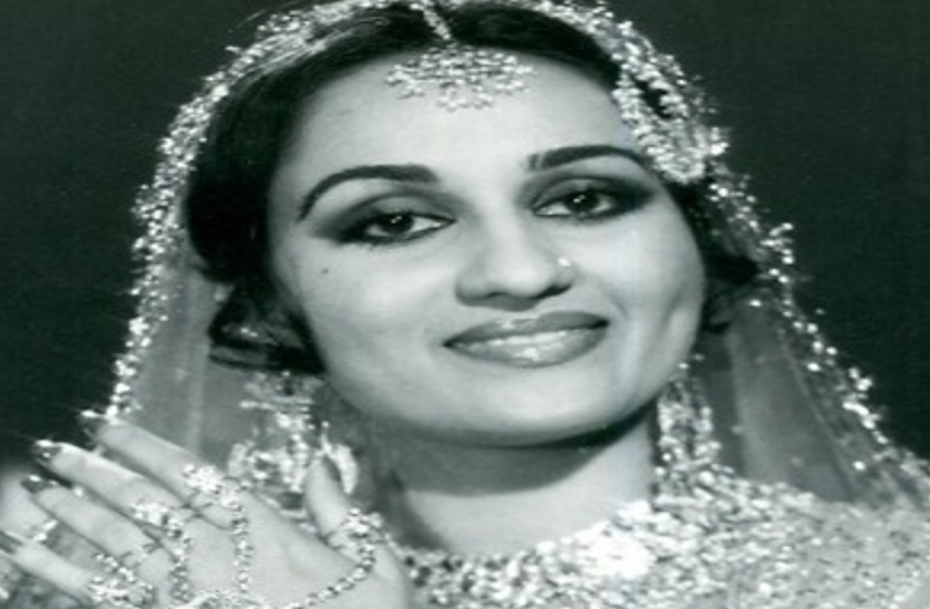 लोग समझते हैं हिंदू, लेकिन असल में मुस्लिम परिवार से हैं ये 6 जानी- मानी अभिनेत्रियां, एक ने नाम बदलकर बनाई थी पहचान...