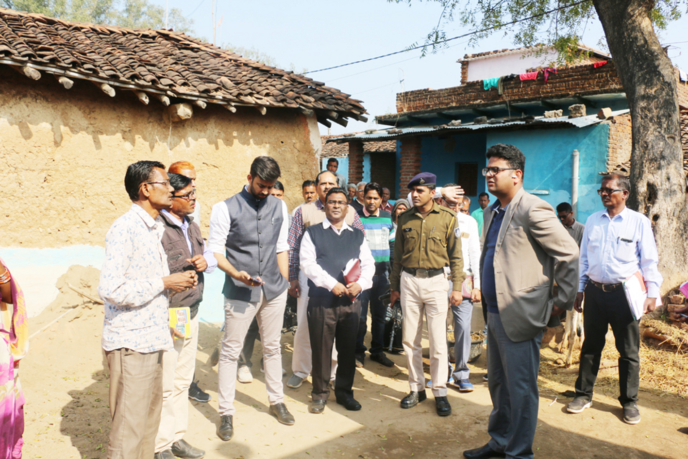 Collector visited to know the reality of plans