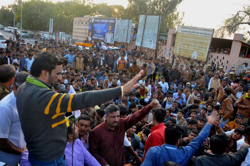 Demand for compensation for locust affected farmers