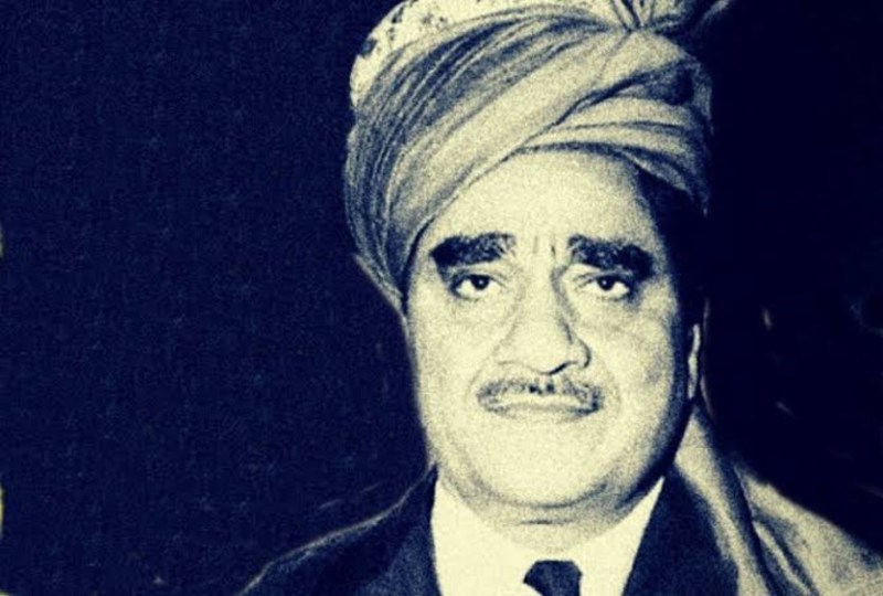 गैंगस्टर,बिजनेमैन या वसूली करने वाला:कौन था करीम लाला ?