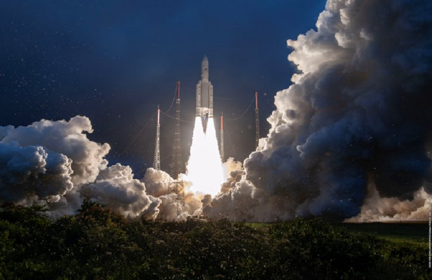 सफलतापूर्वक लॉन्च हुआ ISRO का संचार उपग्रह जीसैट-30