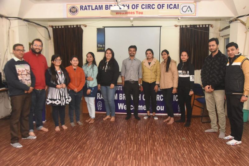 उपलब्धि: रतलाम के चार युवा एक साथ दोनों ग्रुप पास कर बने सीए