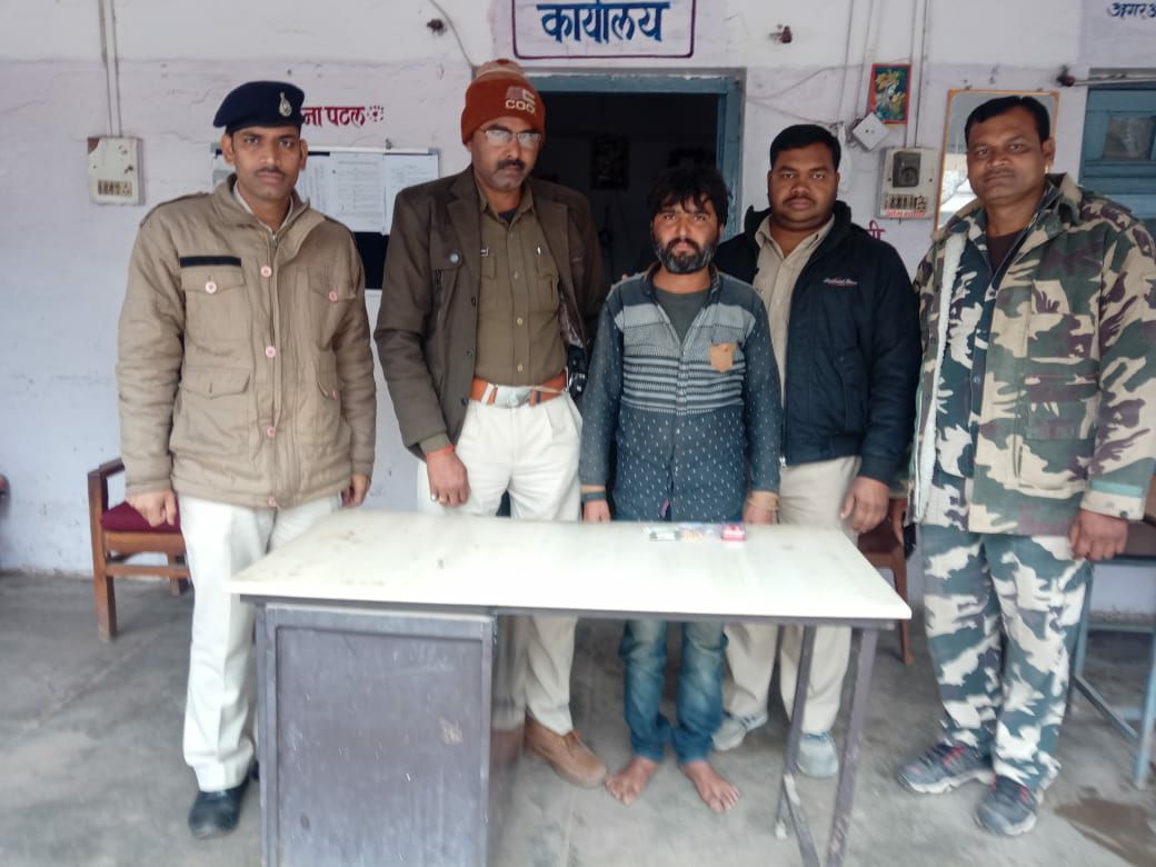 Son had stolen the mother's jewelry, the police caught the reality