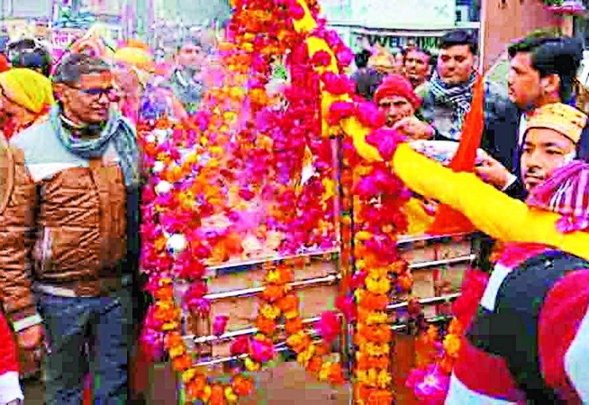 Sai Baba's palanquin journey took out in the city