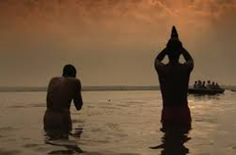 mauni_amavasya_snan.png