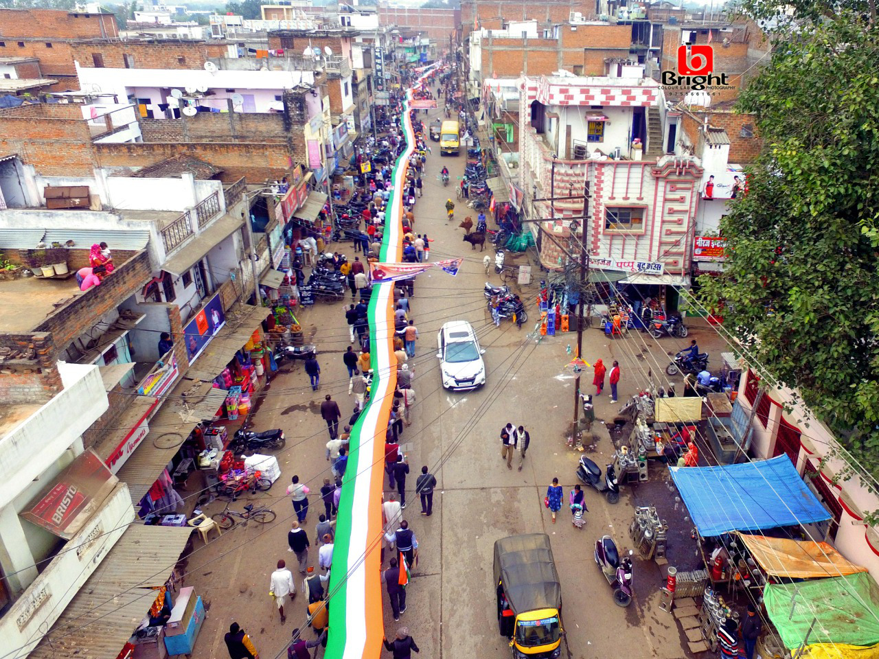 Massive tricolor trip taken out in the city in support of CAA