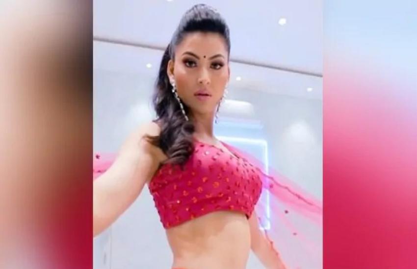 urvashi_rautela_2.jpeg