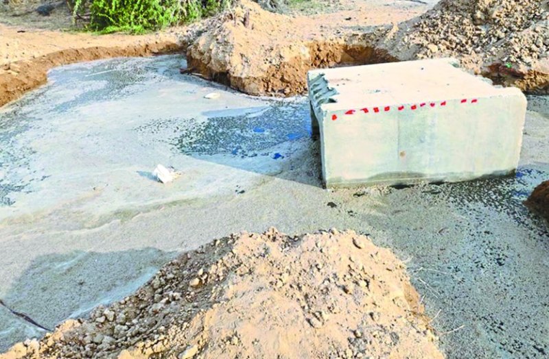Water pipeline damaged, drinking water crisis deepens