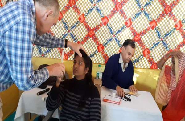 Free eye checkup of hundreds of patients in medical eye camp