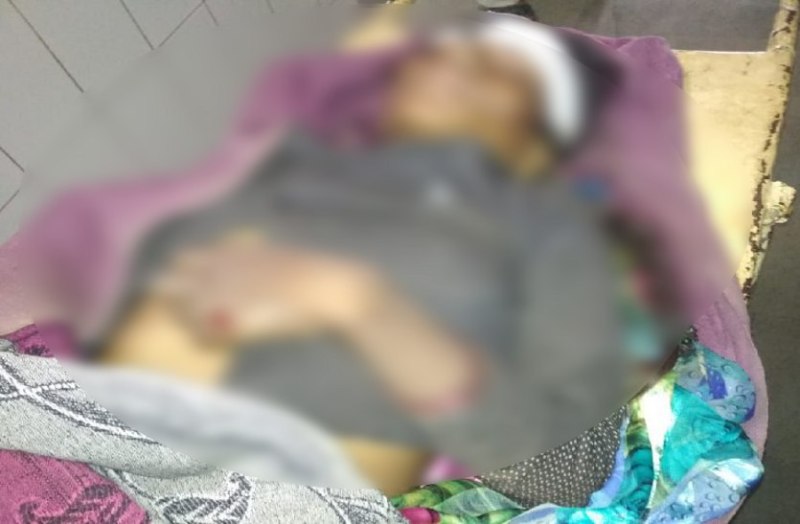 mother jumped into well with old girl in shivpuri