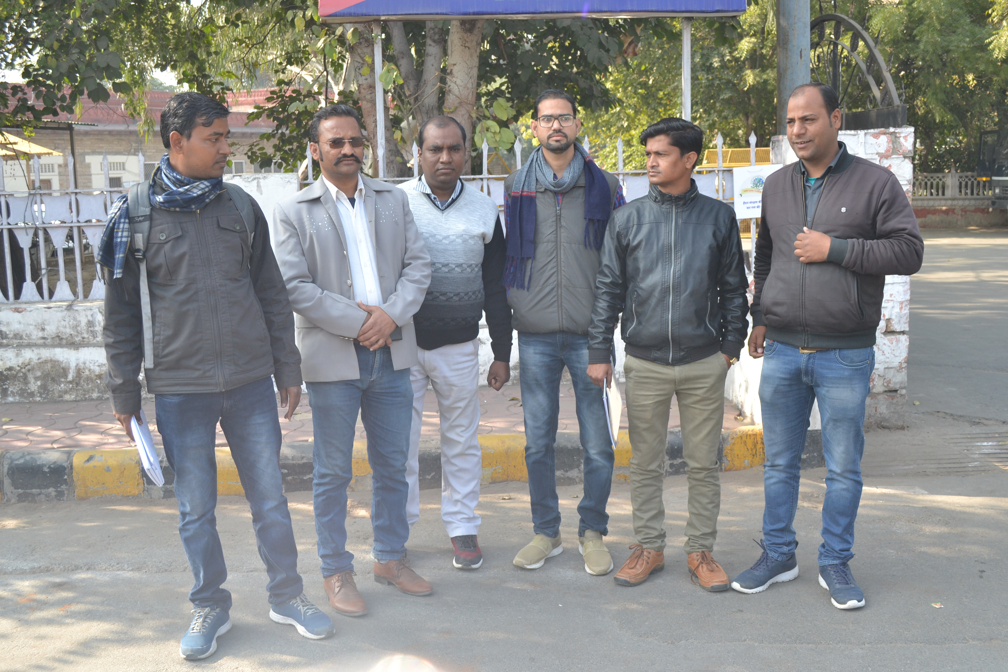 Protests : गिरफ्तारी की मांग को लेकर दिया ज्ञापन………देखिए वीडियो