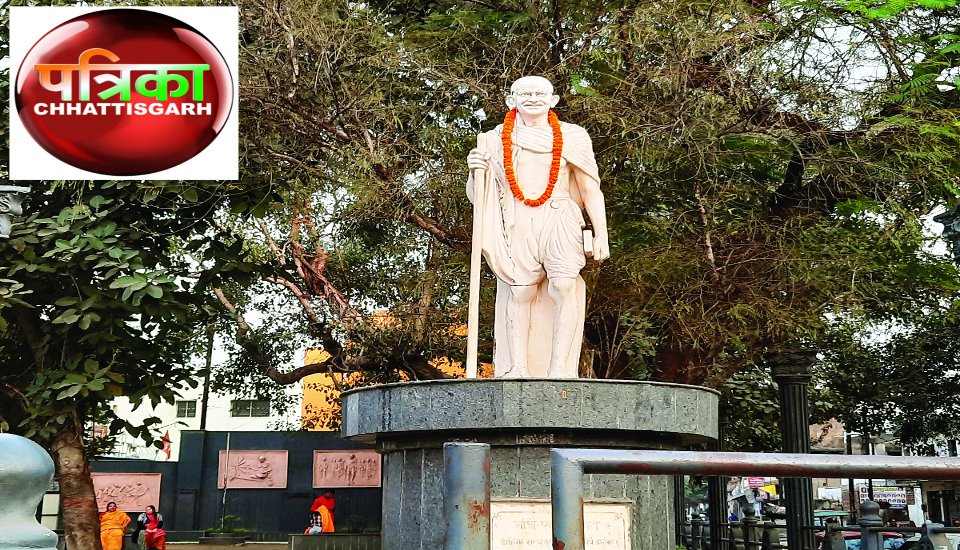 गांधी की प्रतिमा पर कालिख पोतने वालों का पता नहीं चला