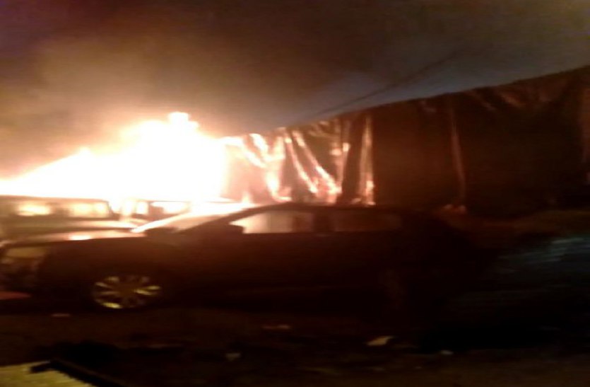 Fire in automobile sector of gwalior trade fair