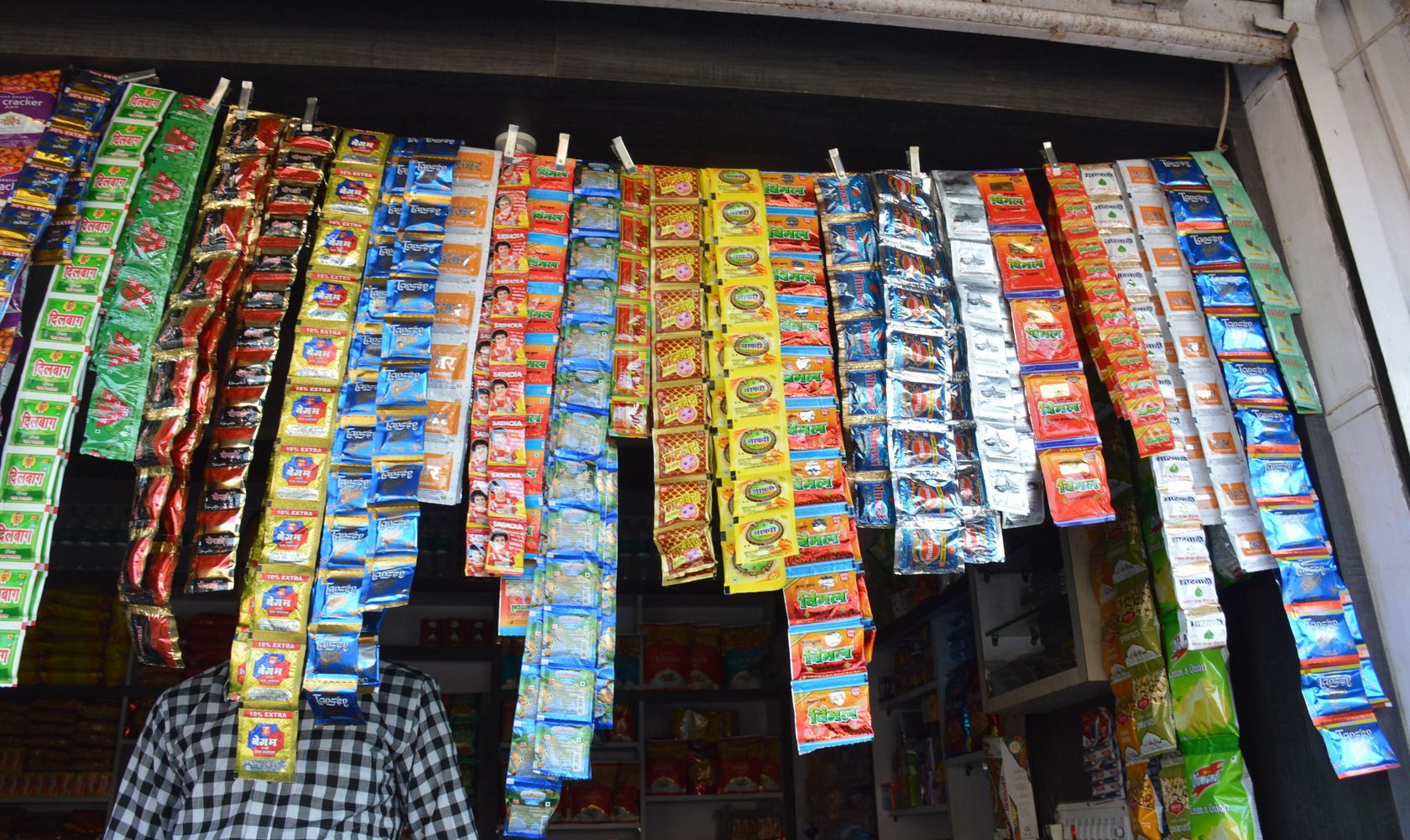 Pan Masala - Gutkha being sold across the state including Nagaur
